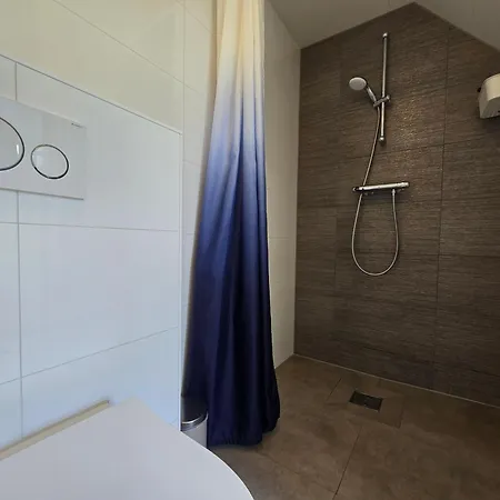 De Witte Vos בית נופש אגמונד אן זי