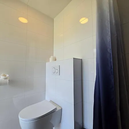 De Witte Vos אגמונד אן זי